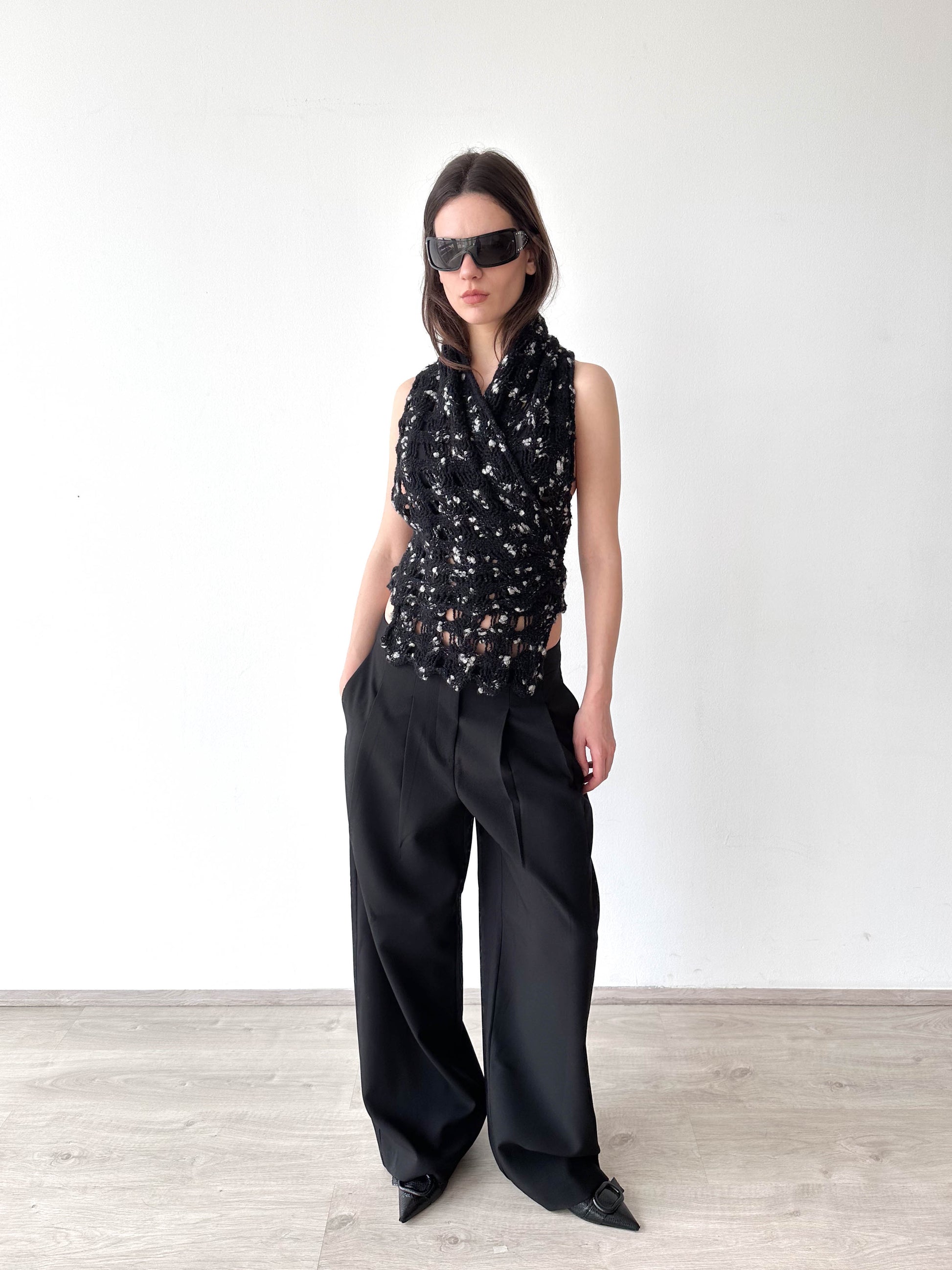 Knitted Wrap Backless Top