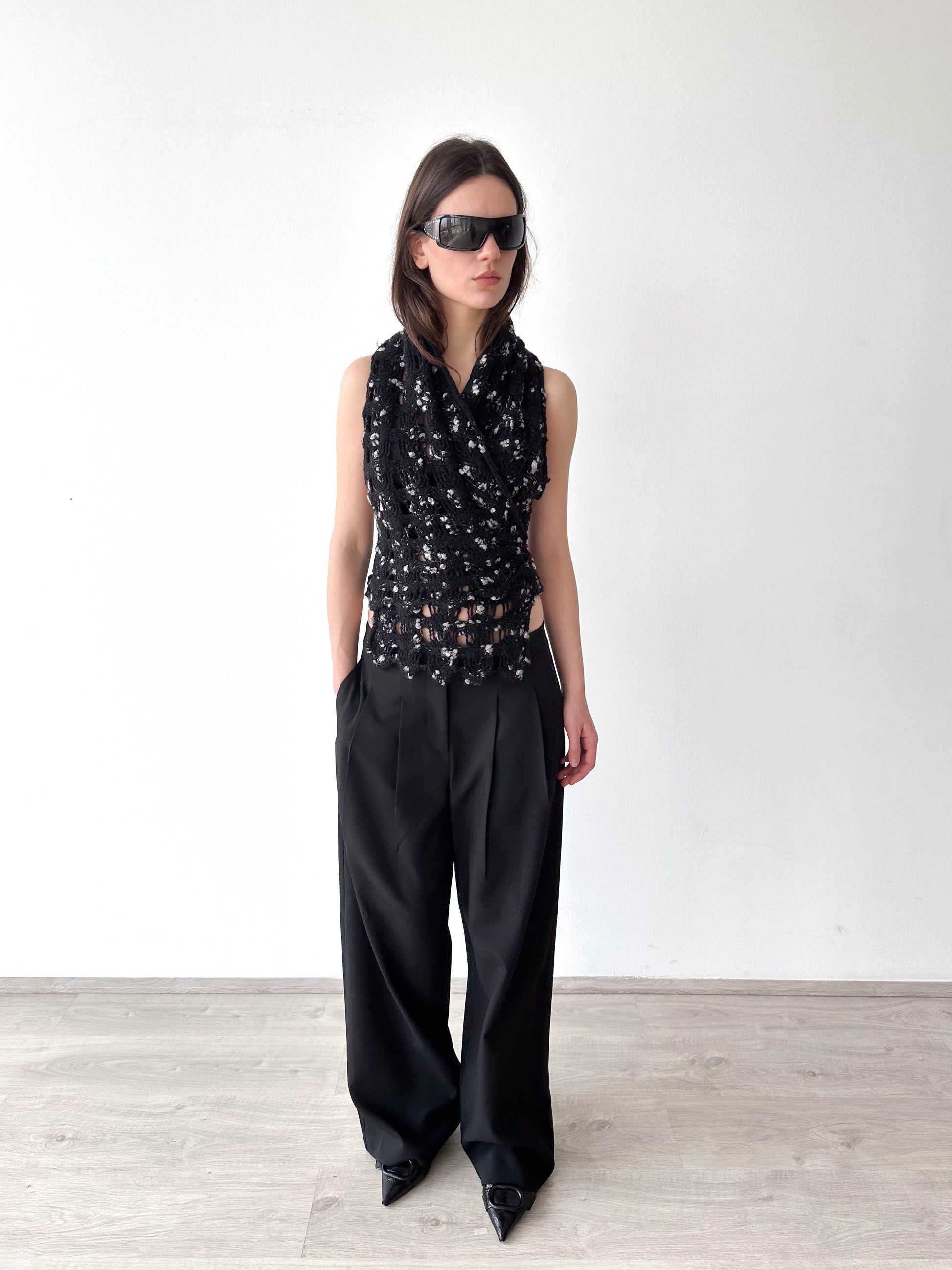 Knitted Wrap Backless Top