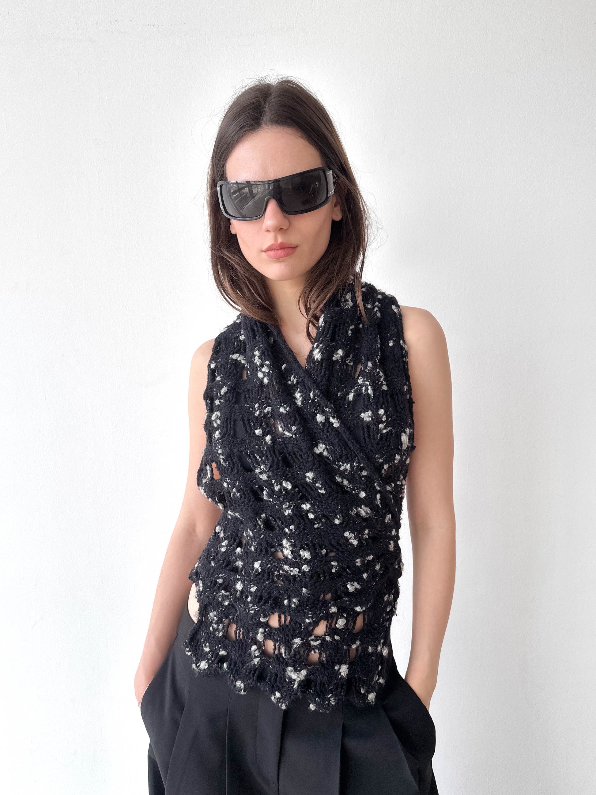 Knitted Wrap Backless Top