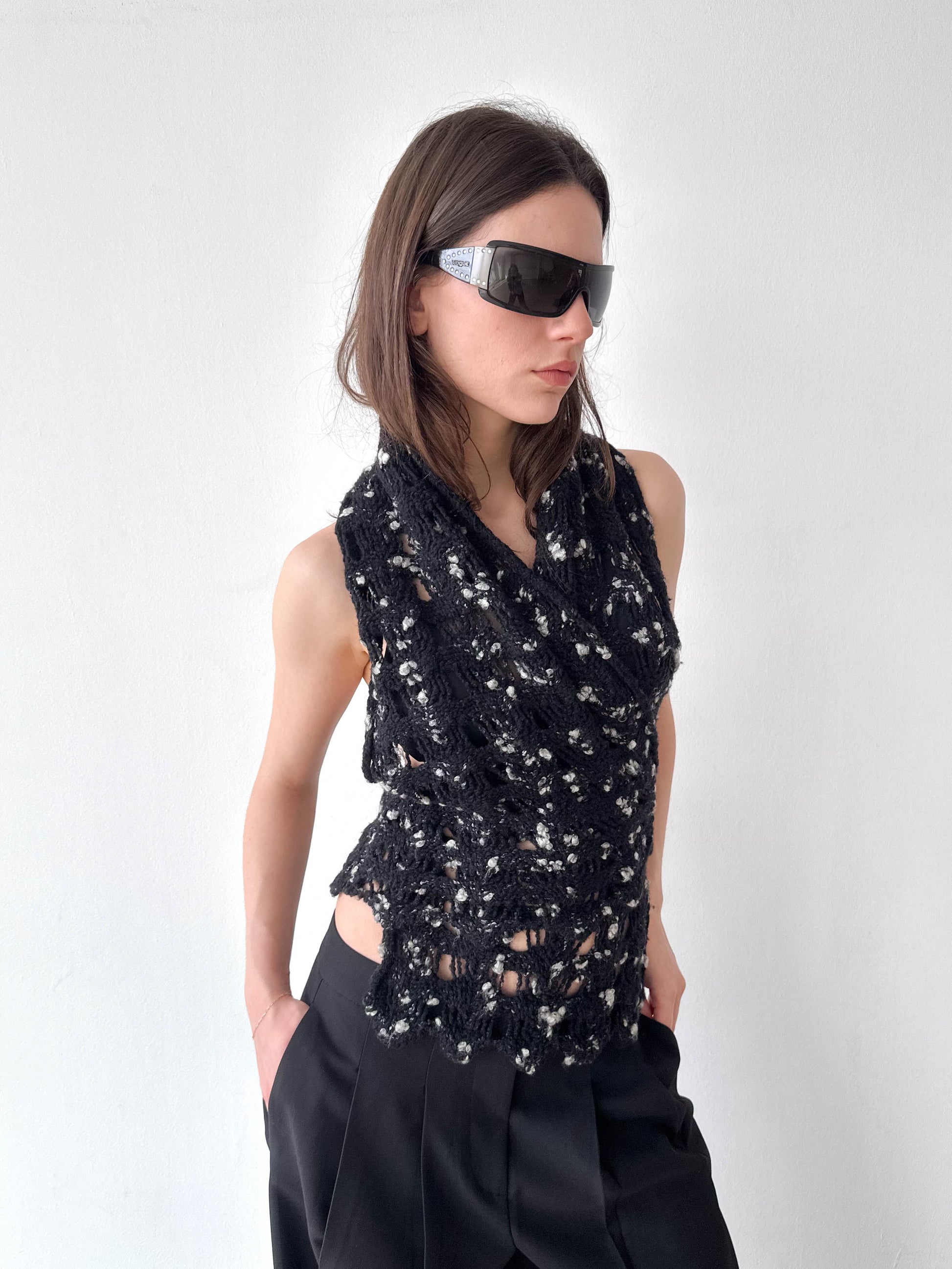 Knitted Wrap Backless Top