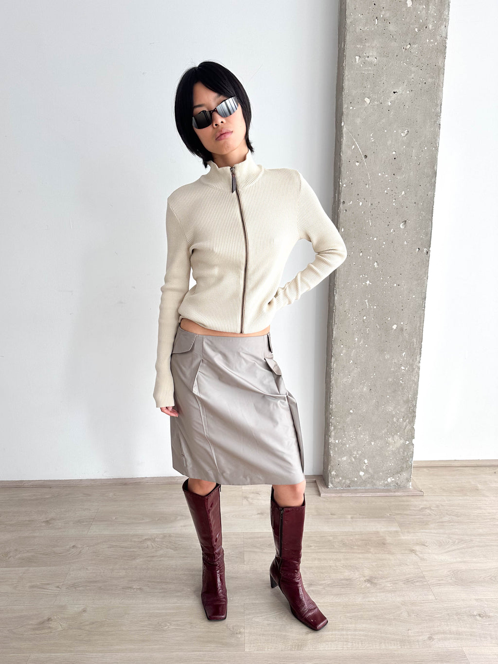 D&G Ribbed Zip Up Cardigan