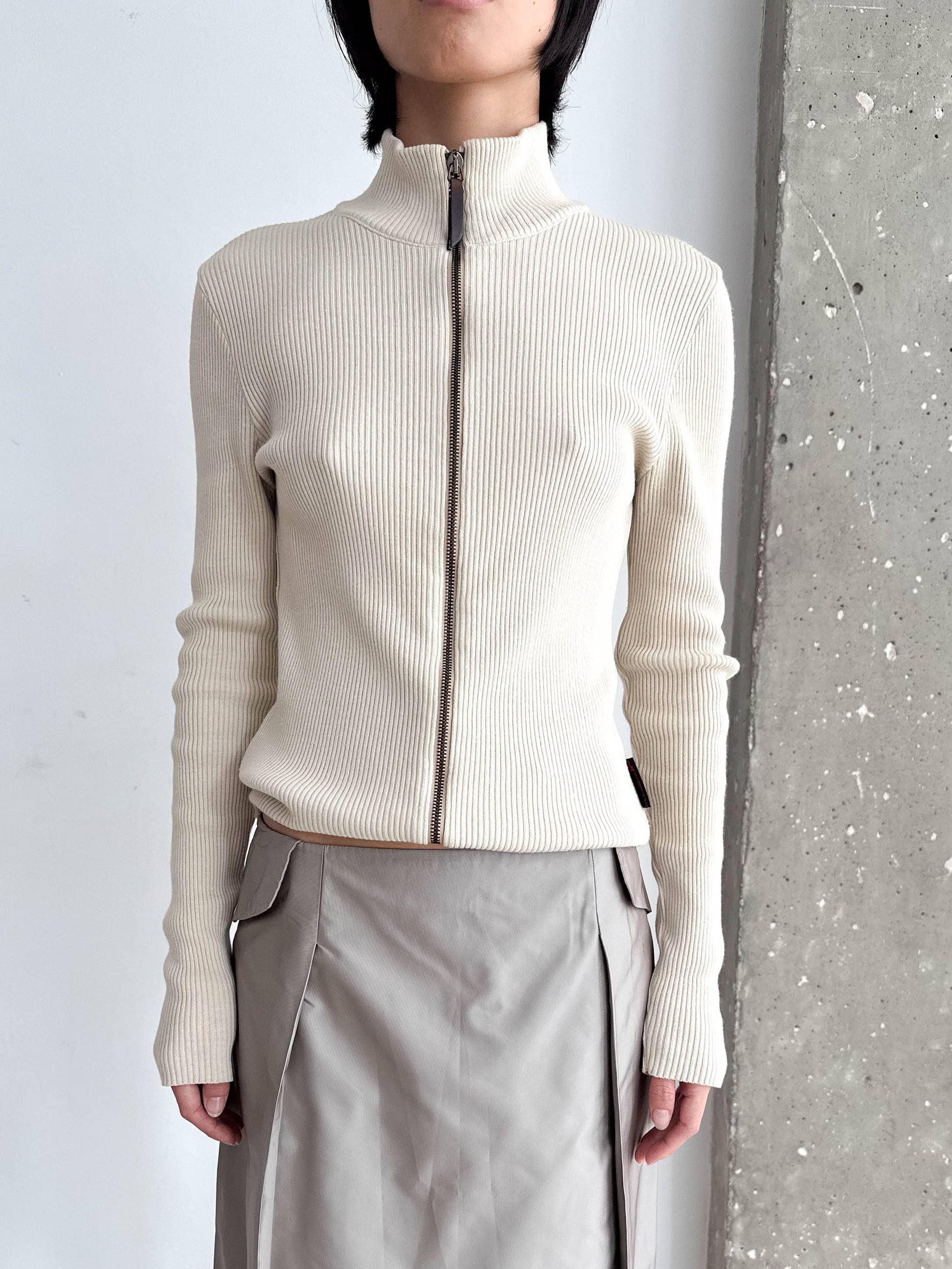 D&G Ribbed Zip Up Cardigan