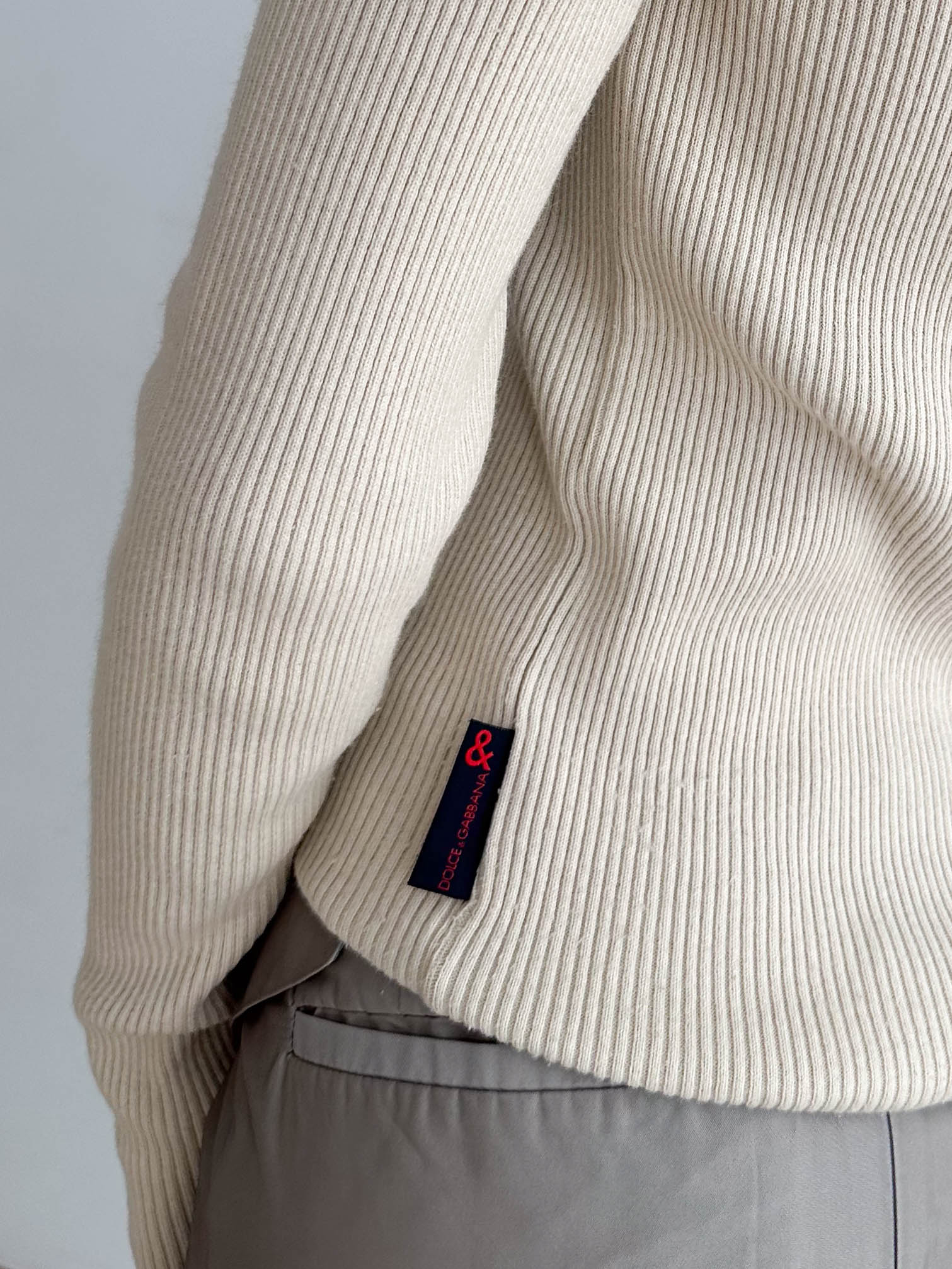 D&G Ribbed Zip Up Cardigan