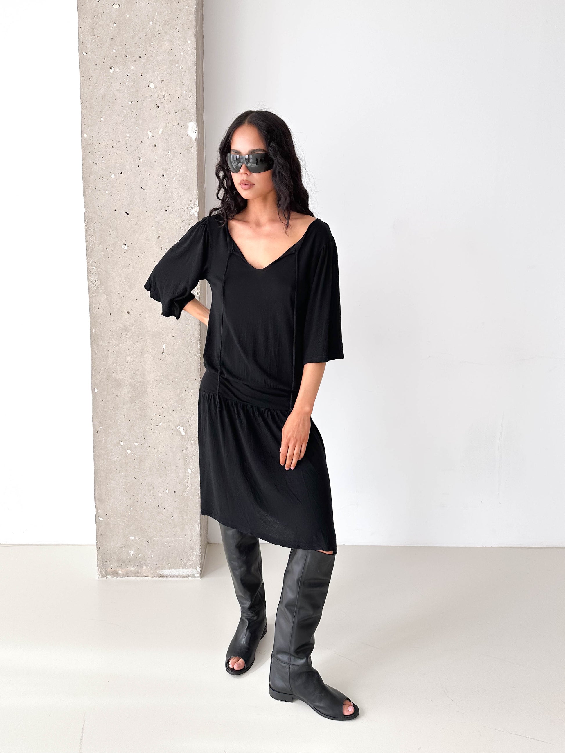 Black Light knitted Drop Waist Jersey Dress
