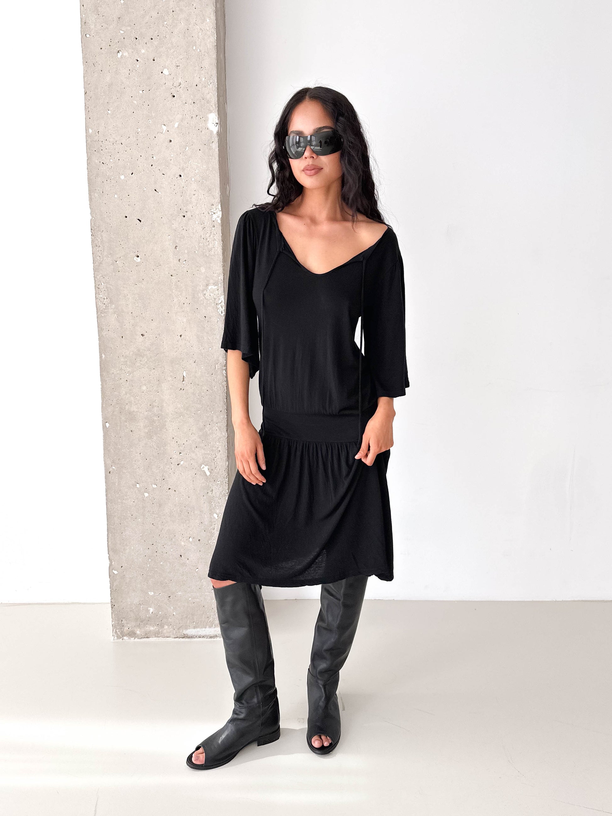 Black Light knitted Drop Waist Jersey Dress