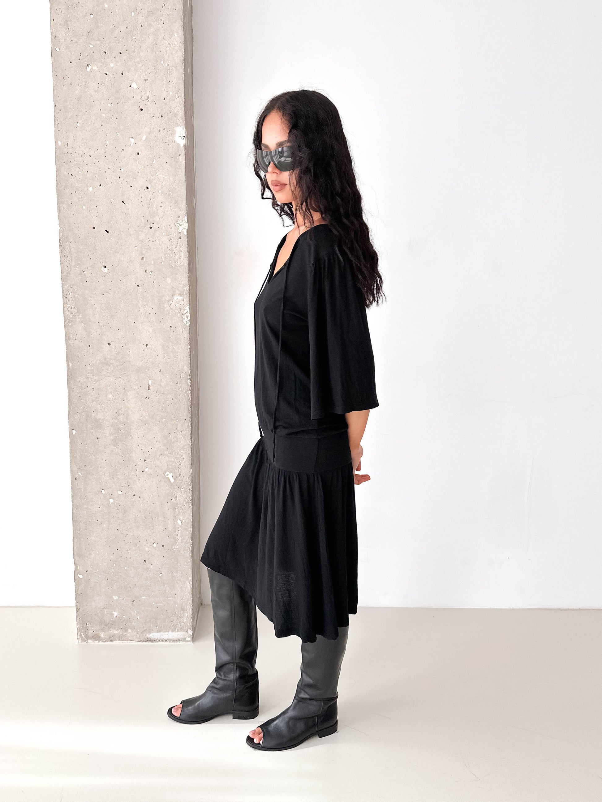 Black Light knitted Drop Waist Jersey Dress