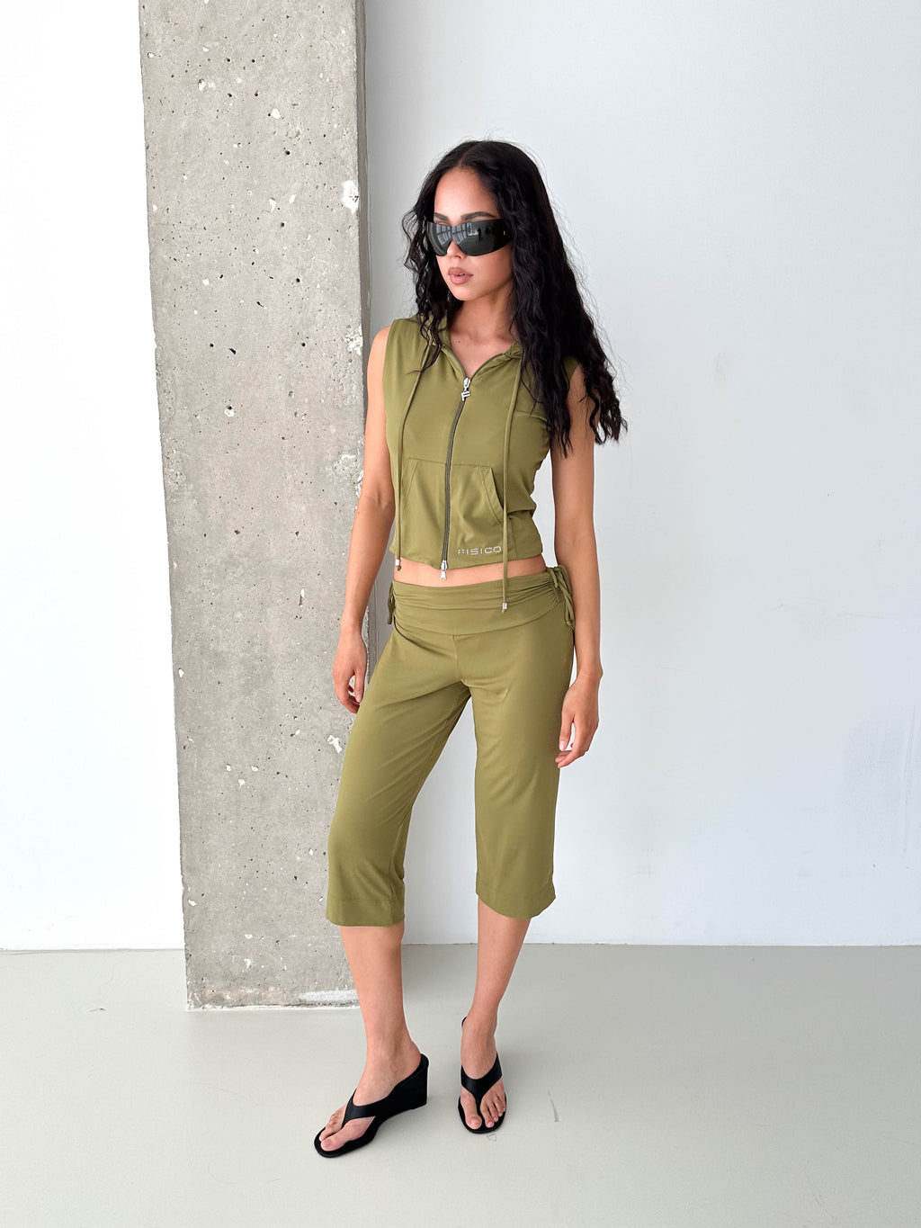 Italian Vintage Khaki Zip Hoodie Vest & Capri Trouser Set