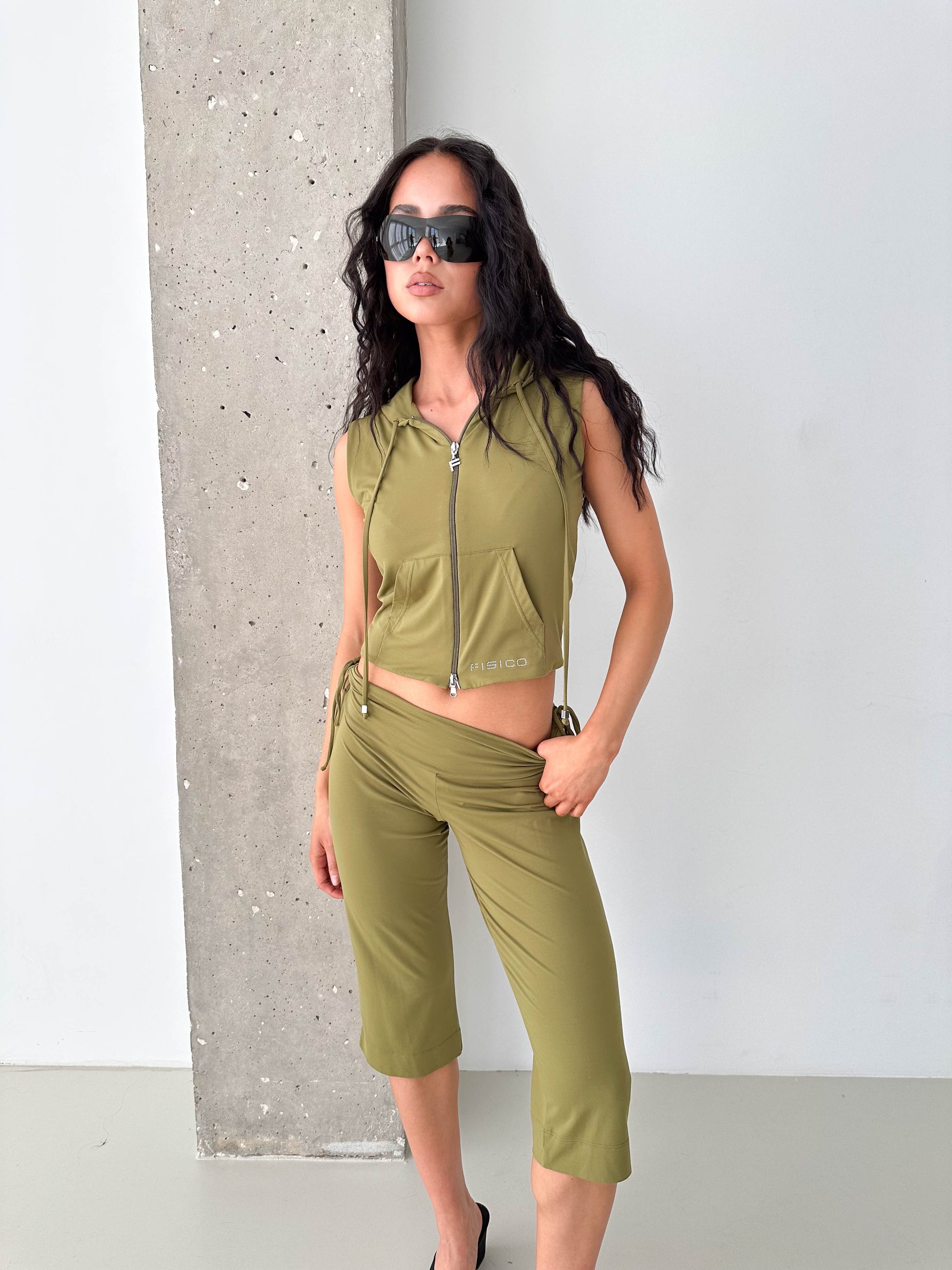 Italian Vintage Khaki Zip Hoodie Vest & Capri Trouser Set