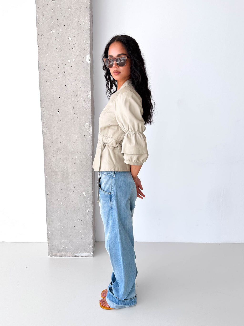 Stone Leather Belted Zip Short Puff Sleeve Jacket