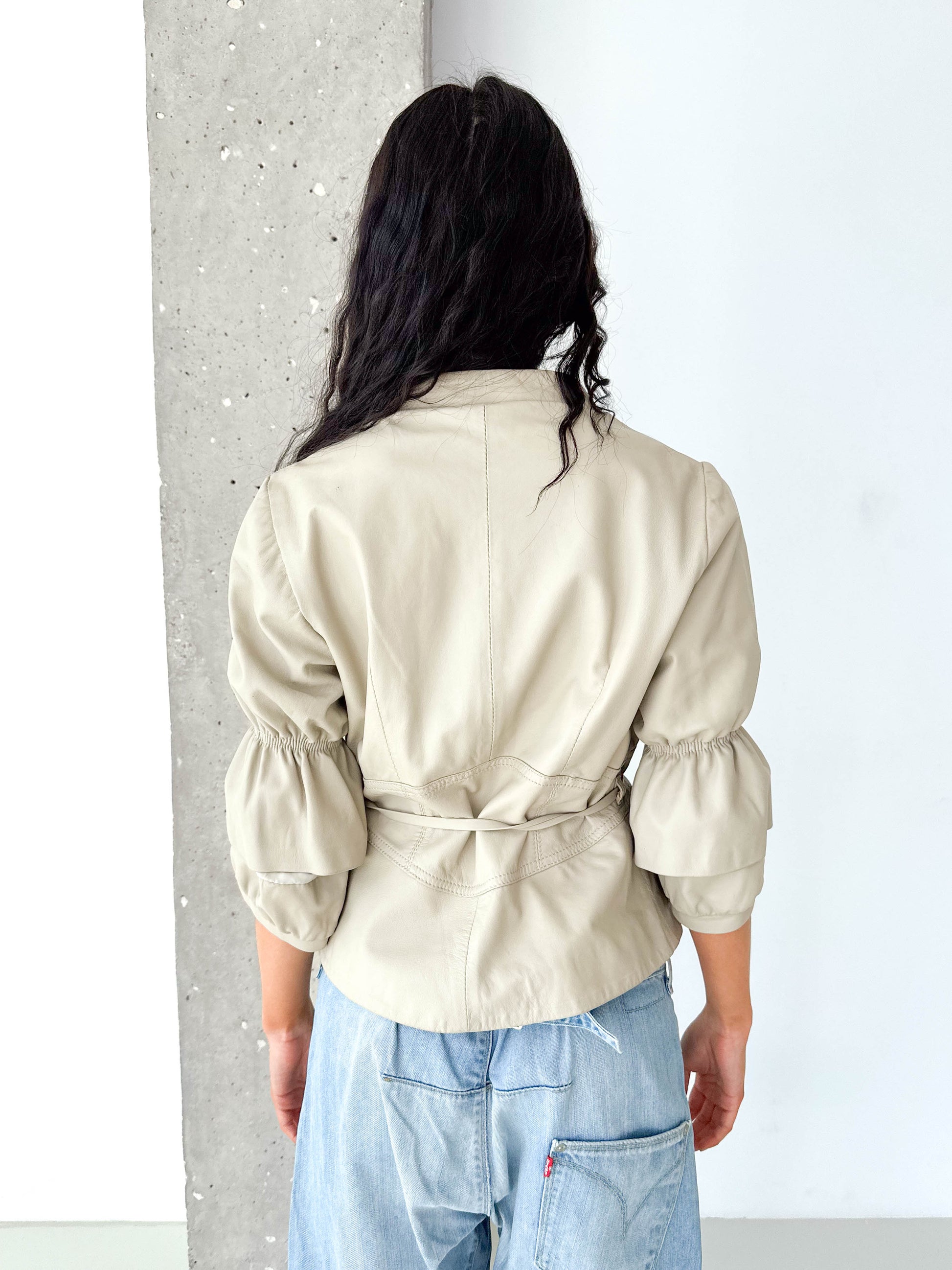 Stone Leather Belted Zip Short Puff Sleeve Jacket