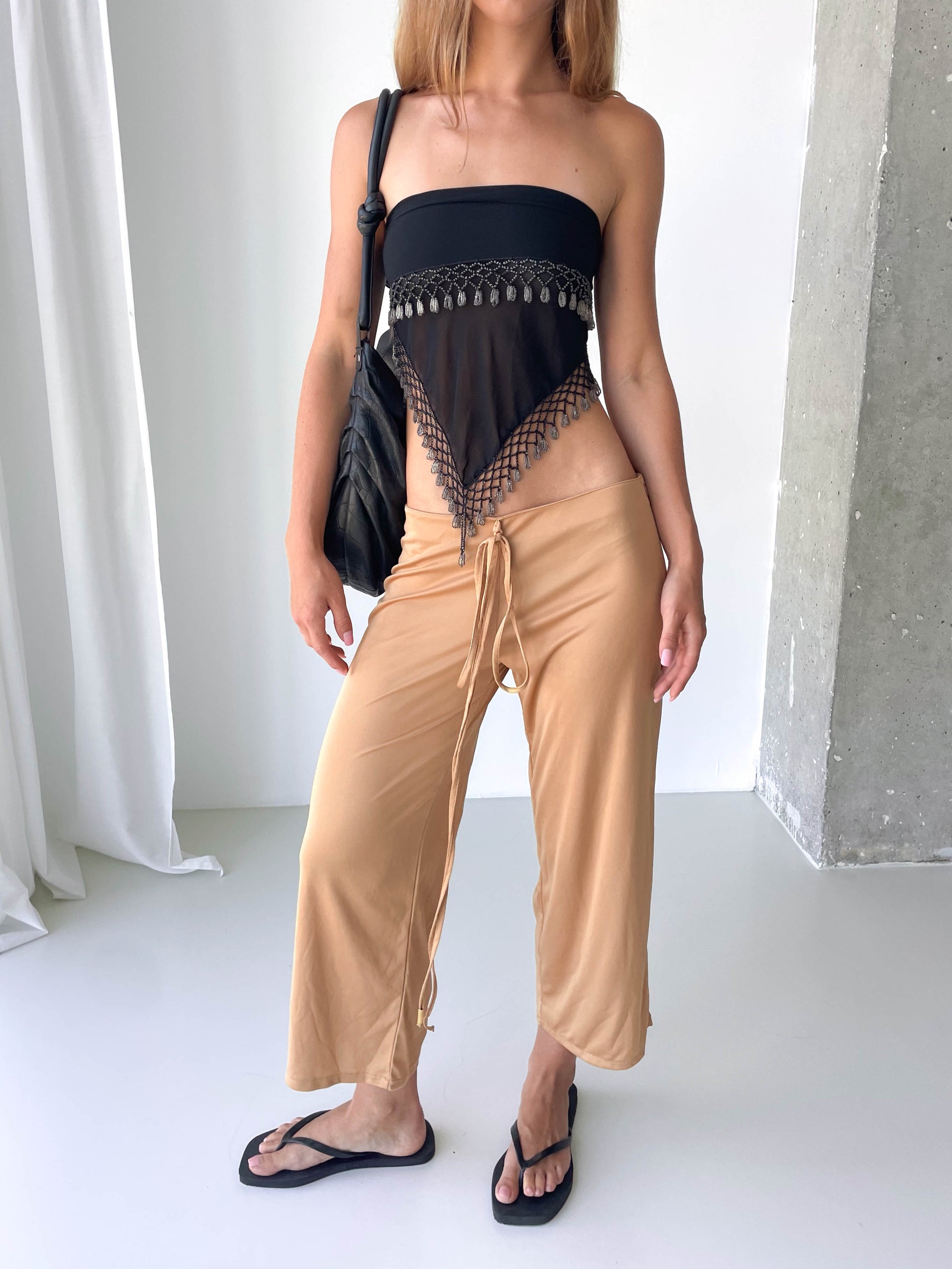 D&G Stretch Low-Rise Capri Pants